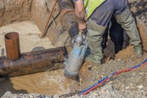 Service de pompe à eau dans les Laurenitdes